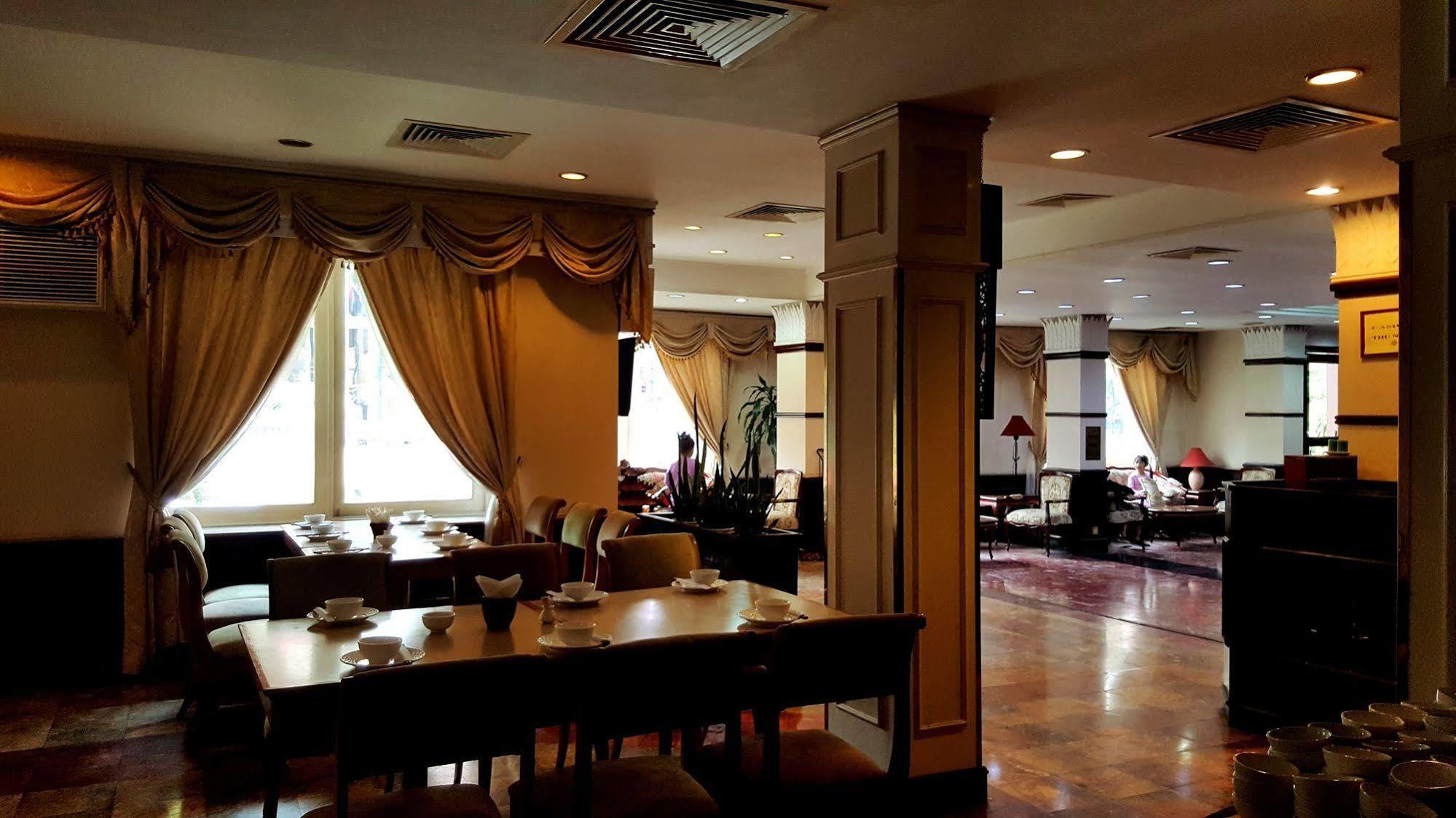 Capital Garden Hotel Hanoi Exterior photo